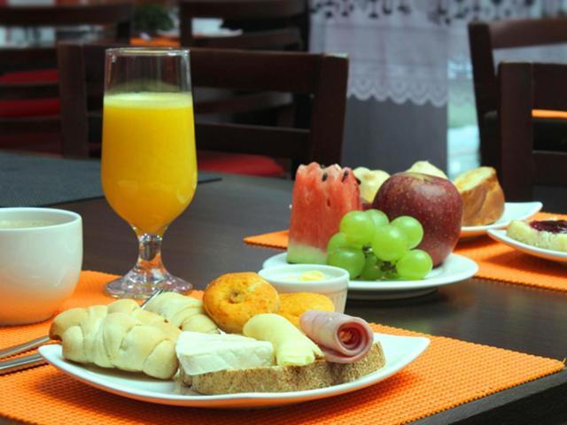 Vale Verde Palace Hotel ลาเรนจัล เปาลีสตา ภายนอก รูปภาพ
